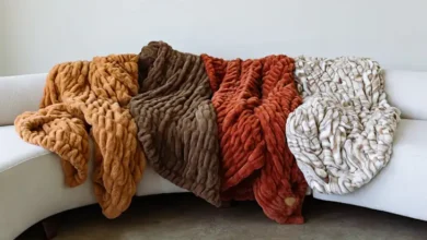 Lola Blankets